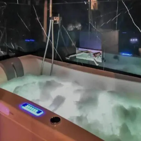 Apartment Chic W Jacuzzi - 2p - Near Palais Garnier