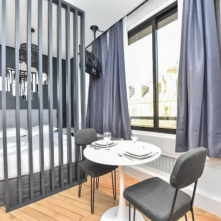 Chic W Jacuzzi - 2p - Near Palais Garnier Apartment